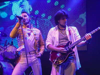 Queen Cover